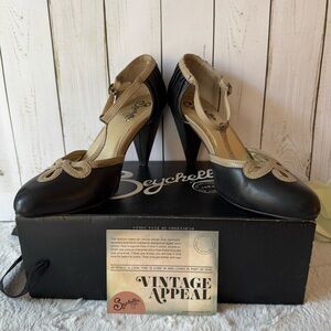 Seychelles All Dressed Up T Strap Heels Sz 10